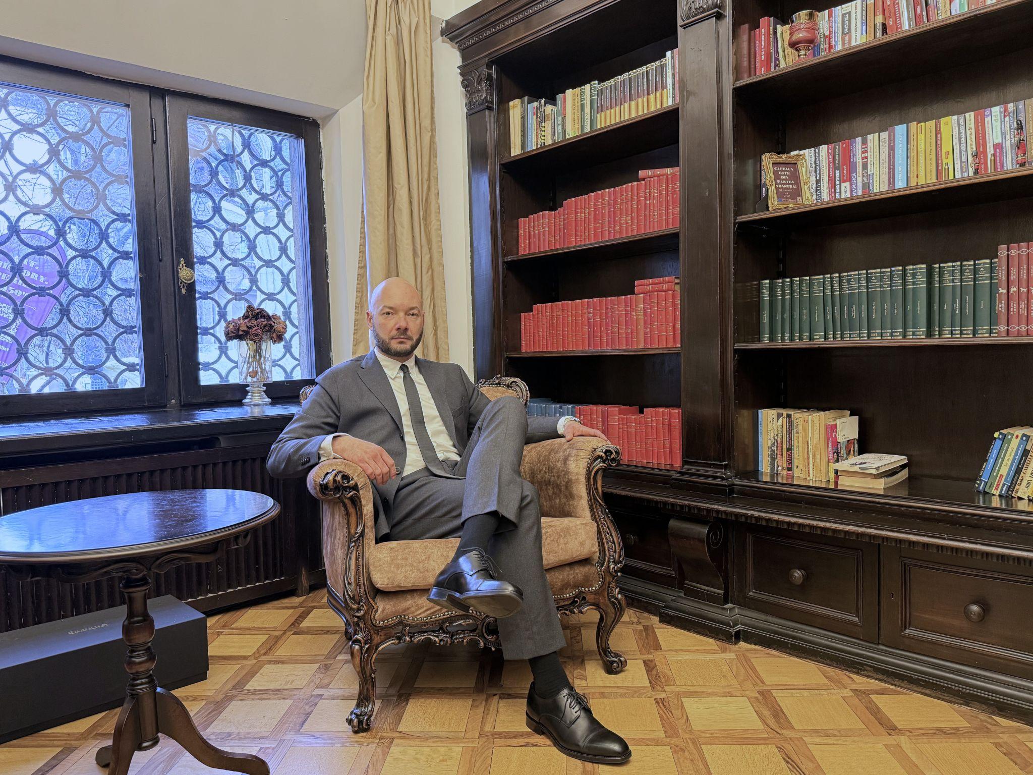 Daune de la autoritate: cum demonstrezi legătura cauzală, cu avocatul Vladimir Naciu 1 Daune de la autoritate: cum demonstrezi legătura cauzală, cu avocatul Vladimir Naciu